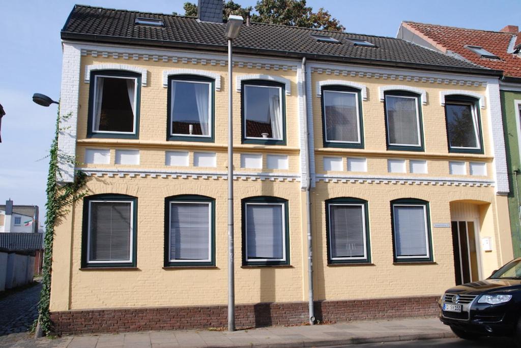 Ferienwohnung Noor Mitten In Der Eckernfoerder Altstadt Bagian luar foto